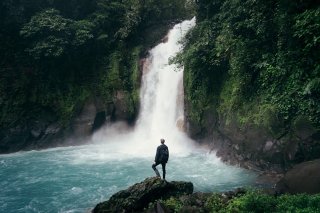 Tips for Traveling Alone: Your Ultimate Guide