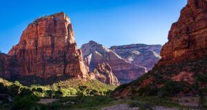 Angel’s Landing dangerous hike
