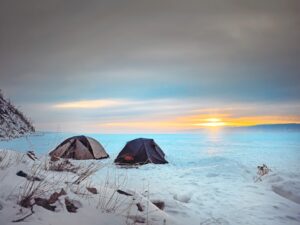 camping in freezing weather